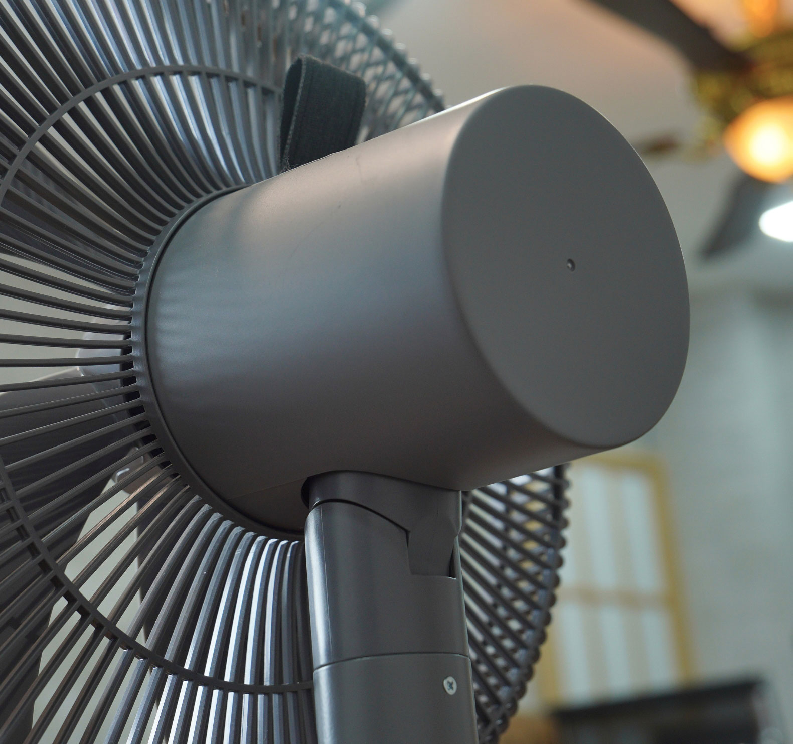 Hoạt động ổn định với tần số 50Hz – 60Hz