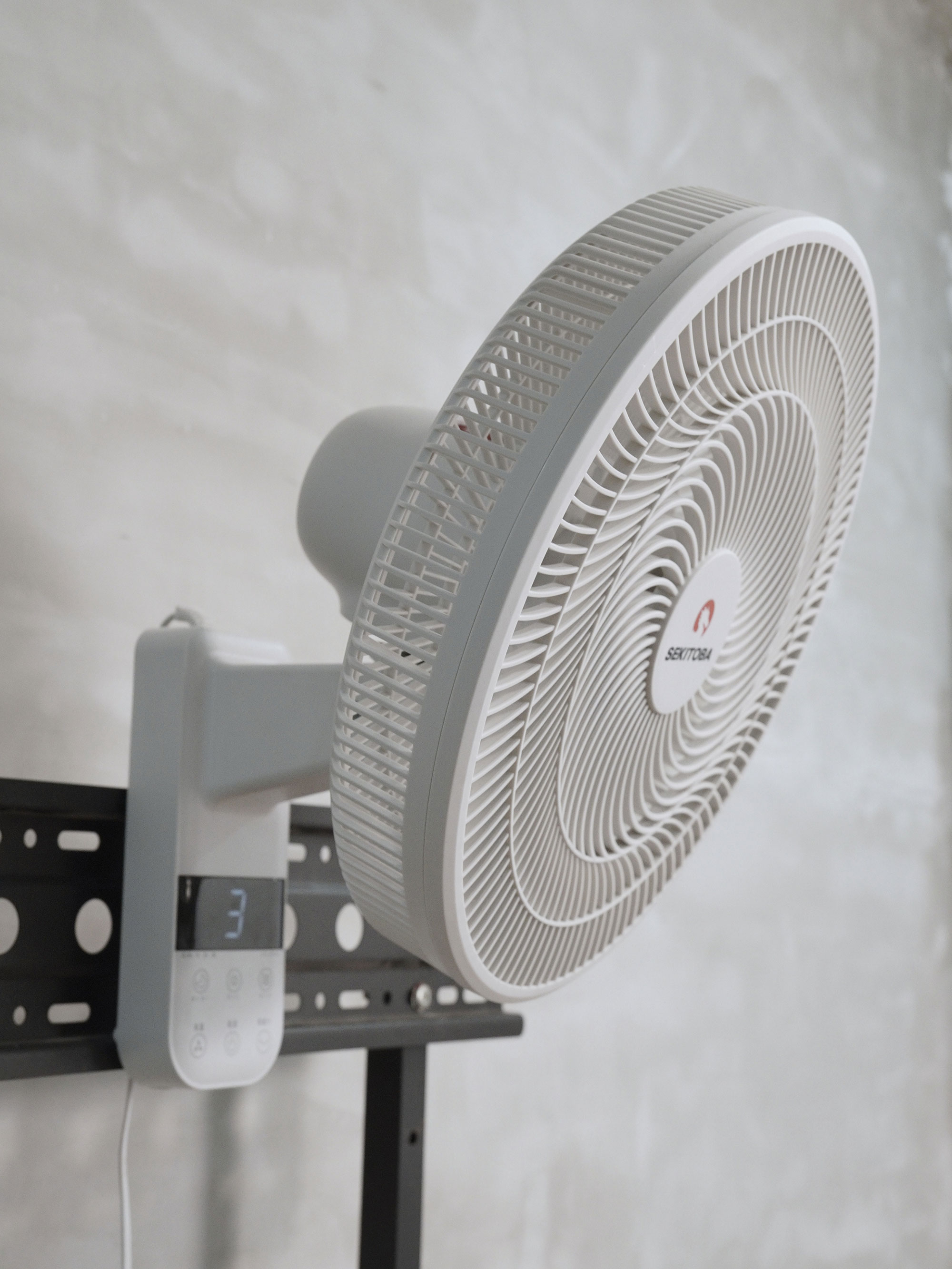 Hỗ trợ điện áp toàn cầu 100 – 240V